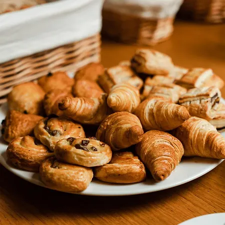 Wellness U Gigantu بيت ضيافة بلزن